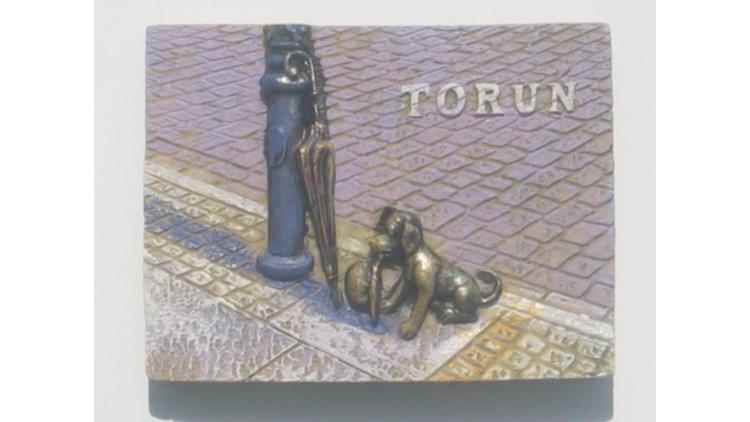 Magnet - Torun - little dog with a top hat - Plank