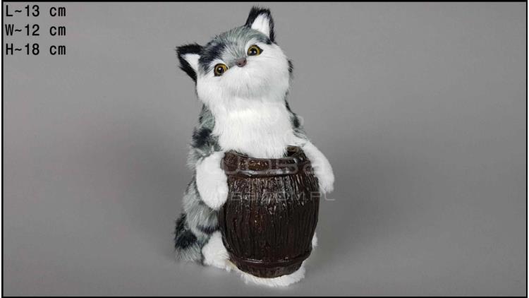 Cat with a barrel - Grey