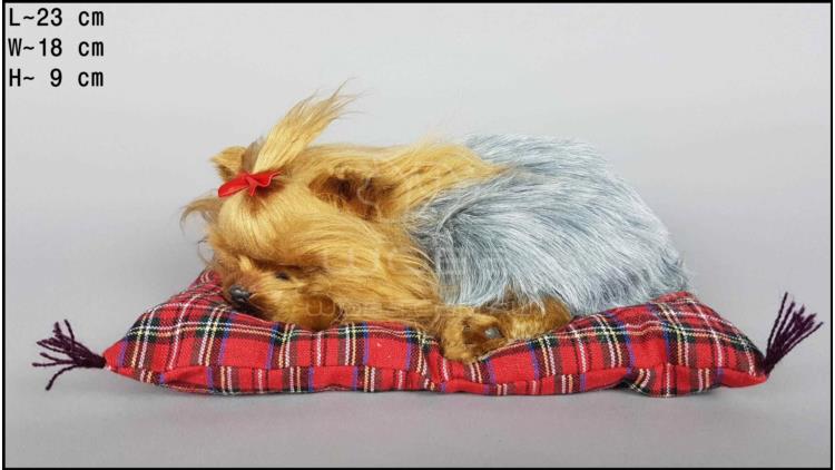 Собака Йоркширский терьер на подушке - Размер M